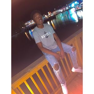 Meet your Posher, Cameron